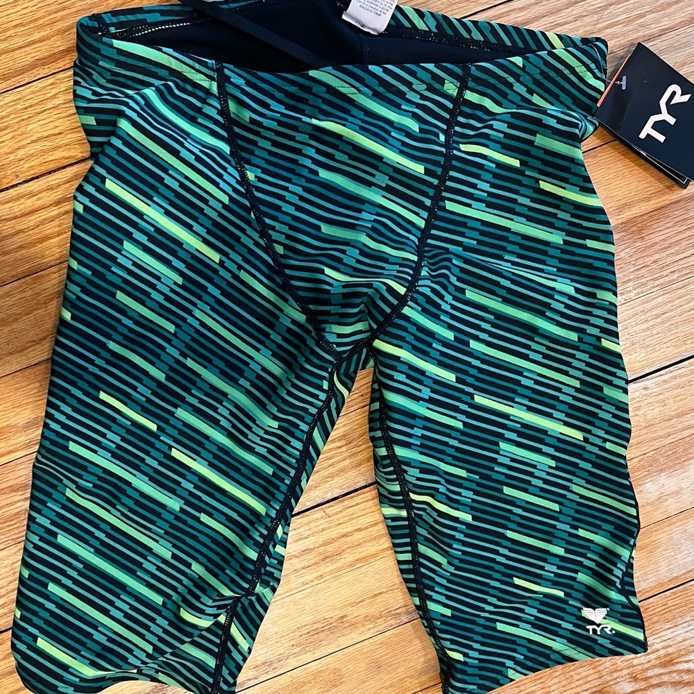TYR men’s jammers size 34